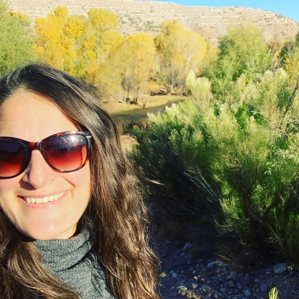 Meet your Posher, Mel